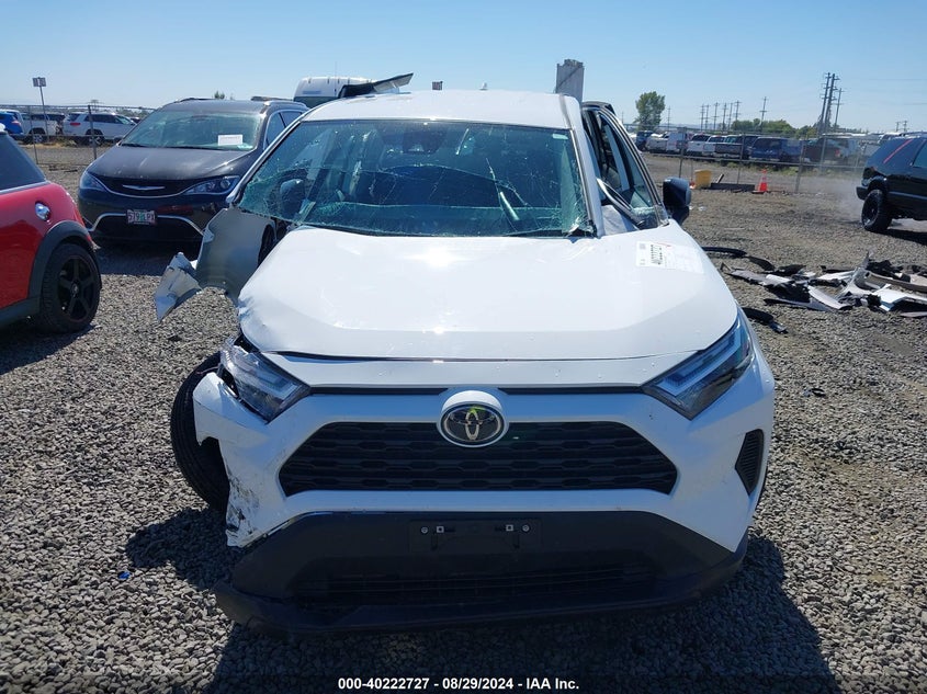 VIN 2T3H1RFV1PC233352 2023 TOYOTA RAV4 LE