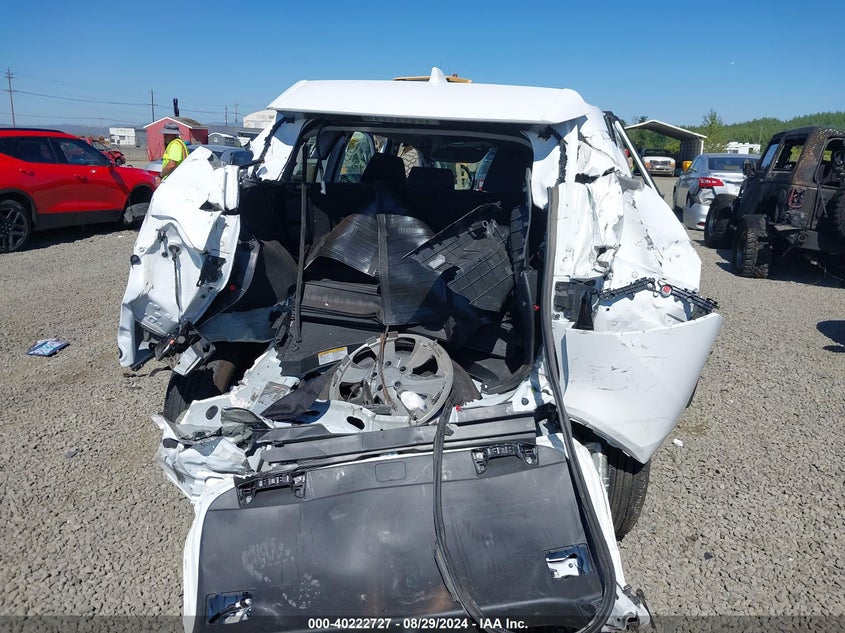 VIN 2T3H1RFV1PC233352 2023 TOYOTA RAV4 LE