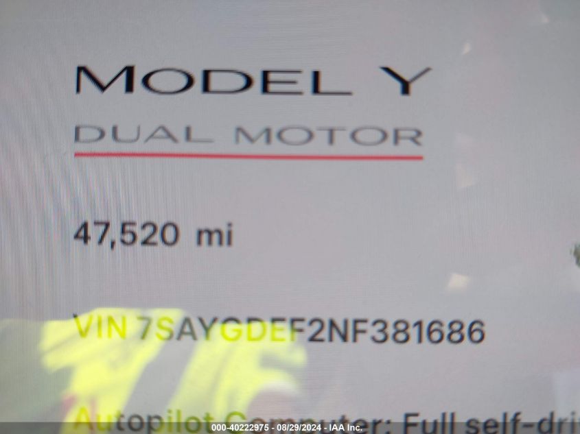 2022 Tesla Model Y Performance Dual Motor All-Wheel Drive VIN: 7SAYGDEF2NF381686 Lot: 40222975