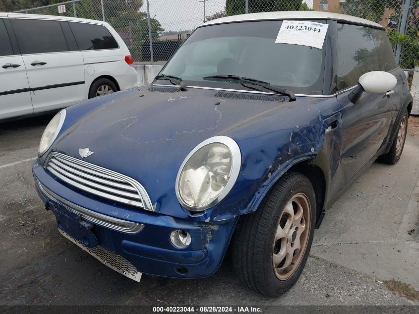 2004 Mini Cooper VIN: WMWRC33444TJ54226 Lot: 40223044