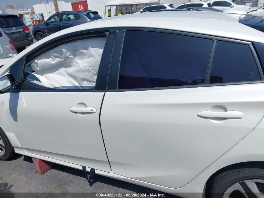 2016 TOYOTA PRIUS FOUR TOURING - JTDKARFU3G3518858