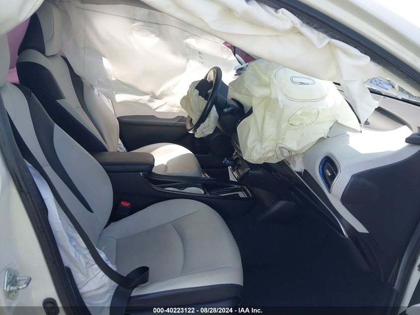 2016 TOYOTA PRIUS FOUR TOURING - JTDKARFU3G3518858