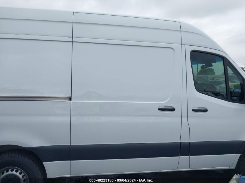 2022 Mercedes-Benz Sprinter 2500 Standard Roof V6 VIN: W1Y4EBHY8NT100633 Lot: 40223180