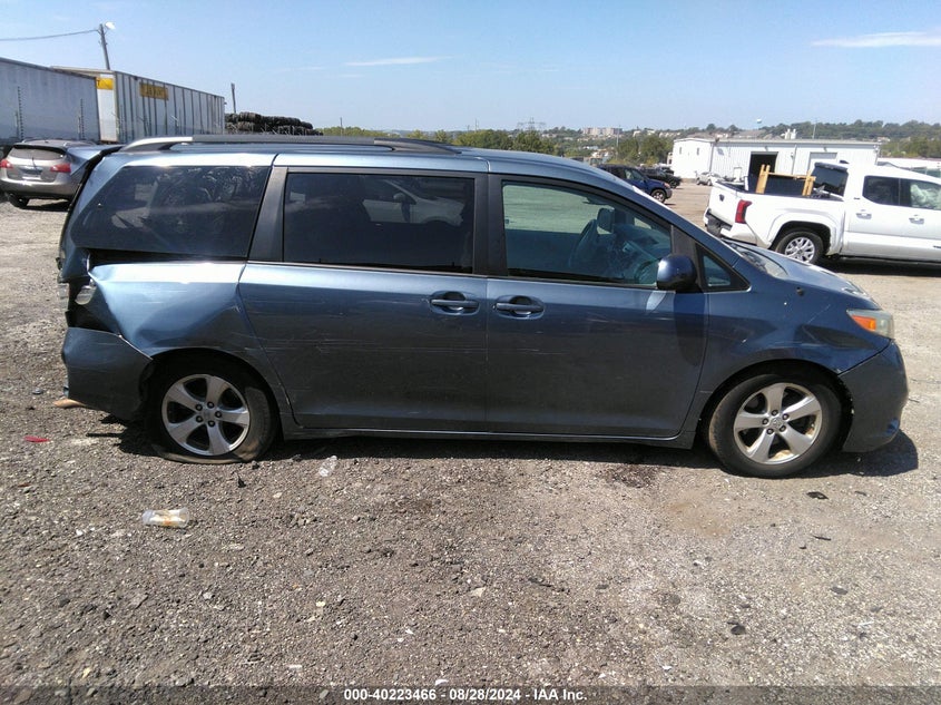 2014 TOYOTA SIENNA LE V6 8 PASSENGER - 5TDKK3DC0ES419219