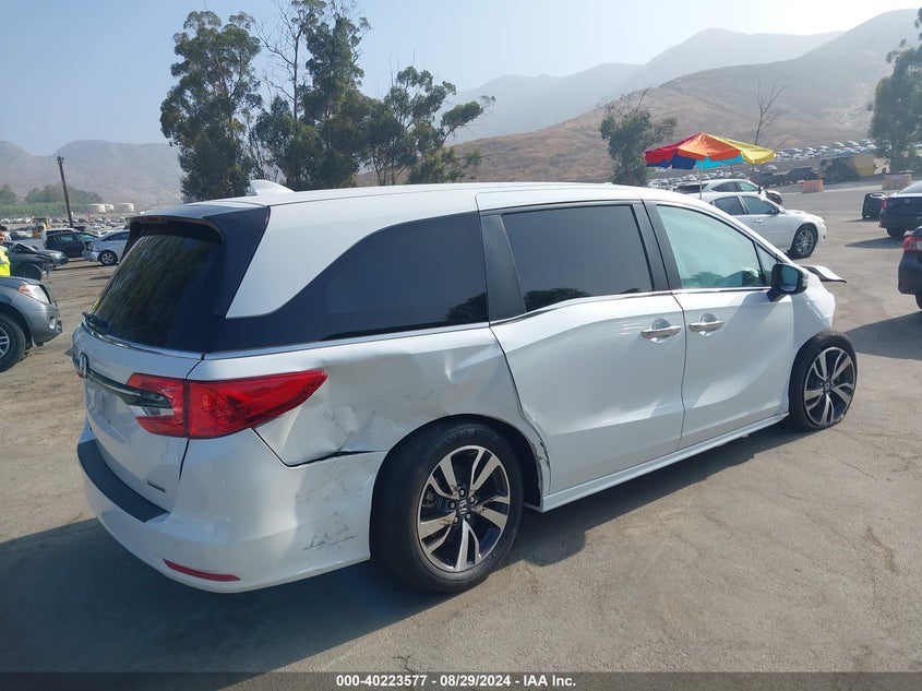 VIN 5FNRL6H84NB023687 2022 HONDA ODYSSEY TOURING