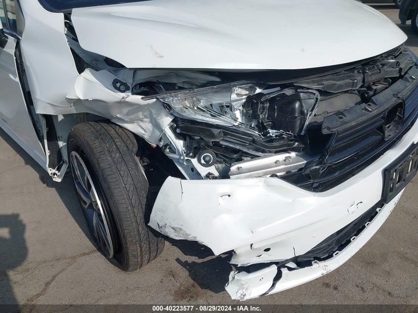 VIN 5FNRL6H84NB023687 2022 HONDA ODYSSEY TOURING