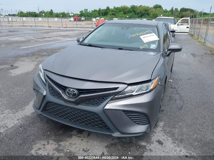 2019 Toyota Camry Se VIN: 4T1B11HK3KU276780 Lot: 40223644