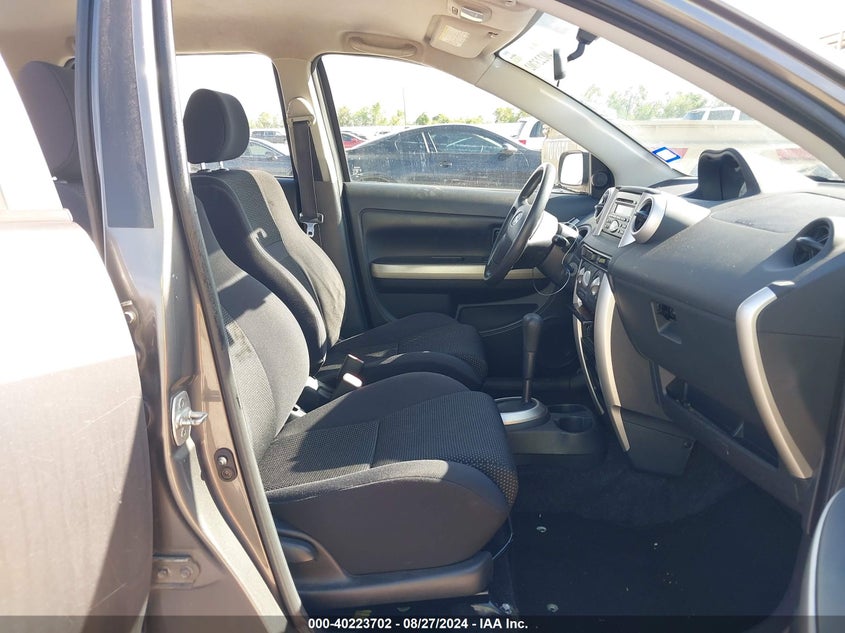 2004 Scion Xa VIN: JTKKT624740049889 Lot: 40223702