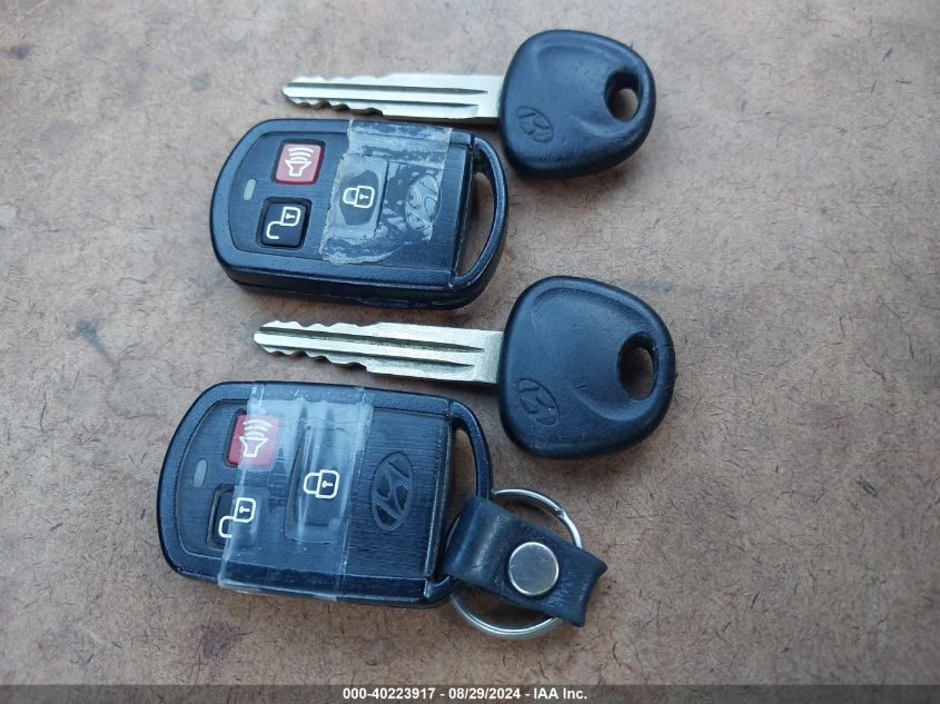 2005 Hyundai Elantra Gls/Gt VIN: KMHDN46D75U188659 Lot: 40223917