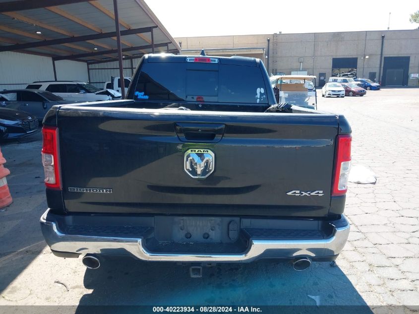 2021 Ram 1500 Big Horn Quad Cab 4X4 6'4 Box VIN: 1C6SRFBT3MN605736 Lot: 40223934