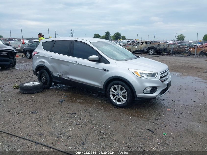 2017 FORD ESCAPE SE - 1FMCU0G92HUB04334