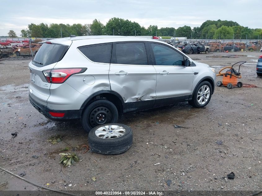 2017 FORD ESCAPE SE - 1FMCU0G92HUB04334