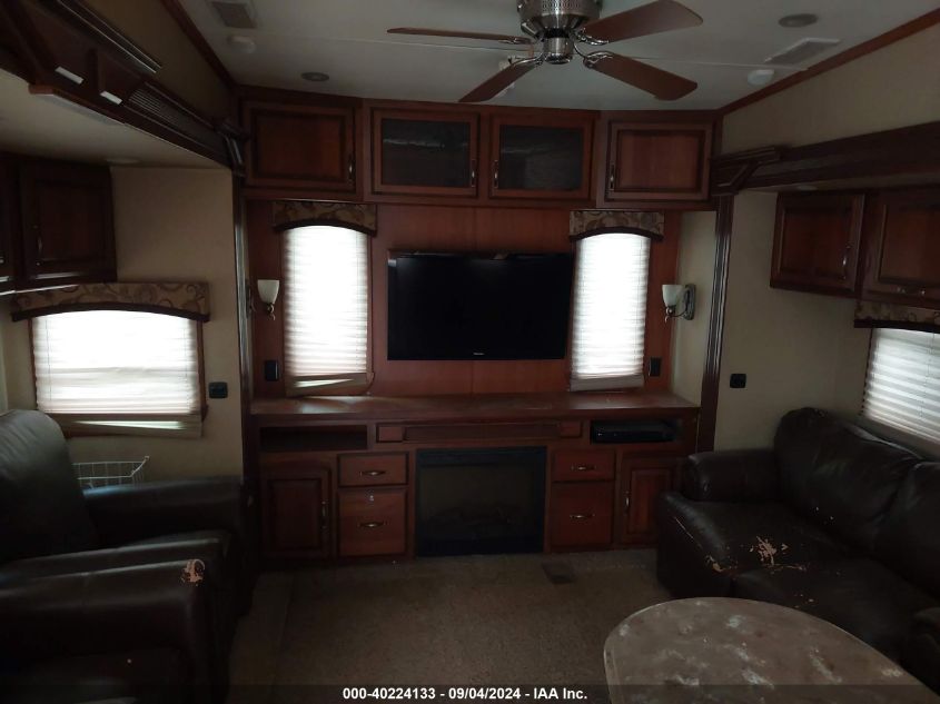 2012 Redwood Rv Fifth Wheel Series M VIN: 4V0FC3126CR001680 Lot: 40224133