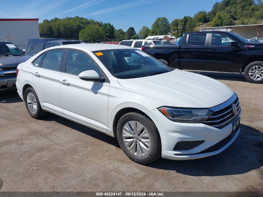 3VWC57BU7KM126425 2019 VOLKSWAGEN JETTA - Image 1