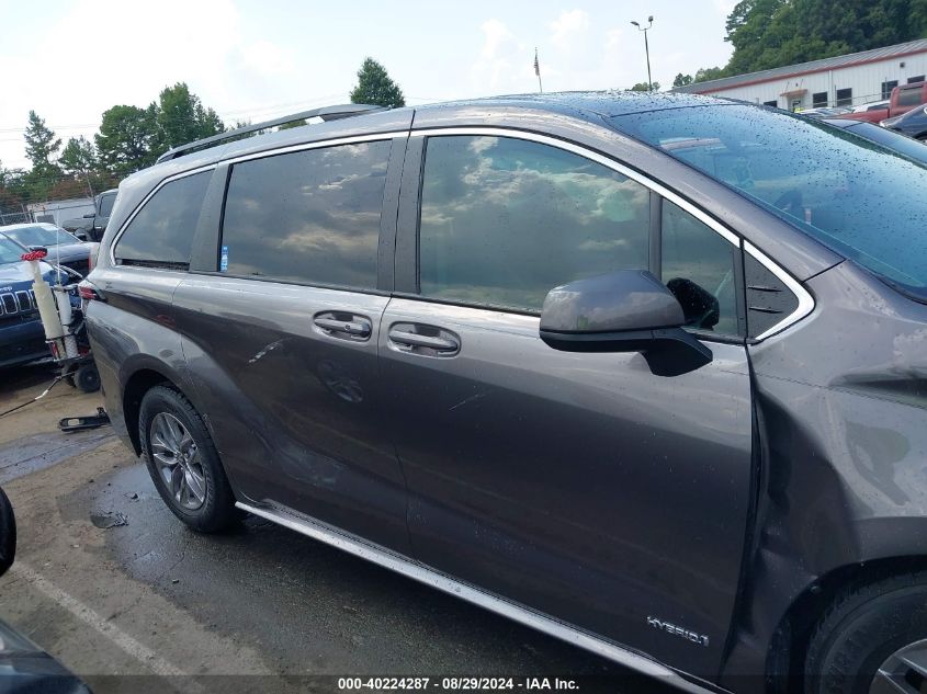 5TDKRKEC0MS031345 2021 Toyota Sienna Le