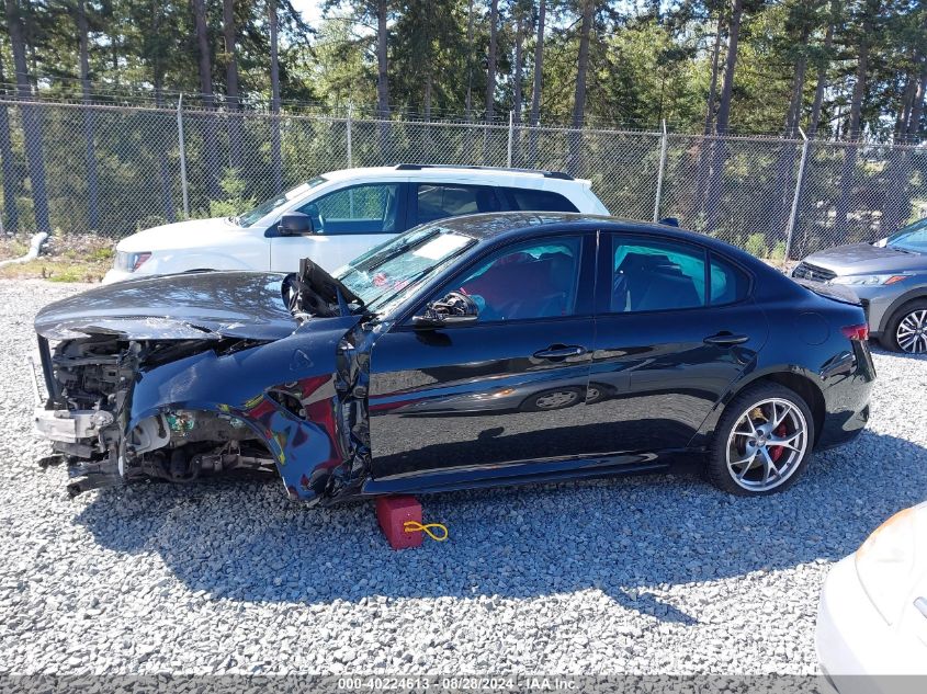 2018 Alfa Romeo Giulia Quadrifoglio Rwd VIN: ZARFAEAV5J7572212 Lot: 40224613