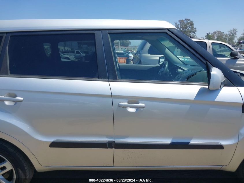 2011 Kia Soul + VIN: KNDJT2A28B7712919 Lot: 40224636