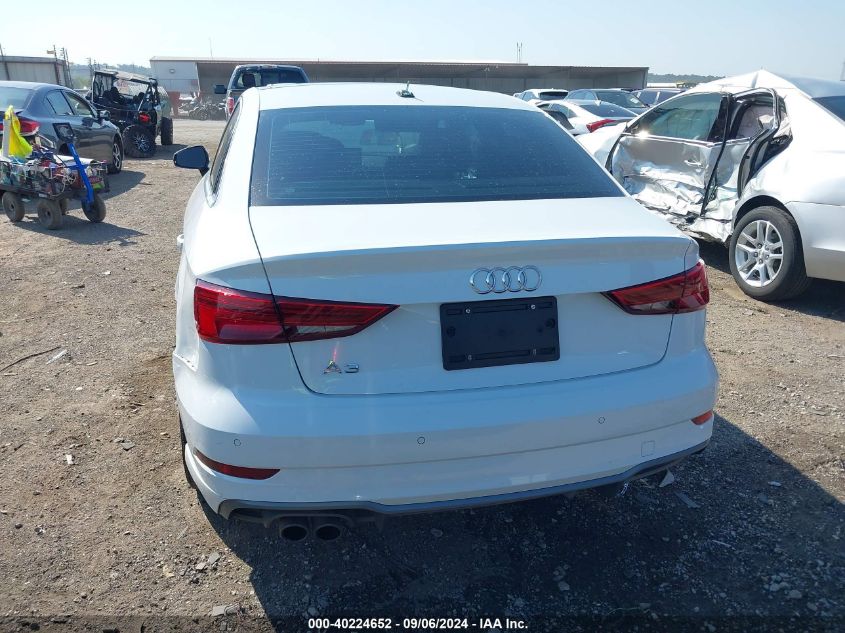 2017 Audi A3 2.0T Premium VIN: WAUGUGFF3H1032998 Lot: 40224652