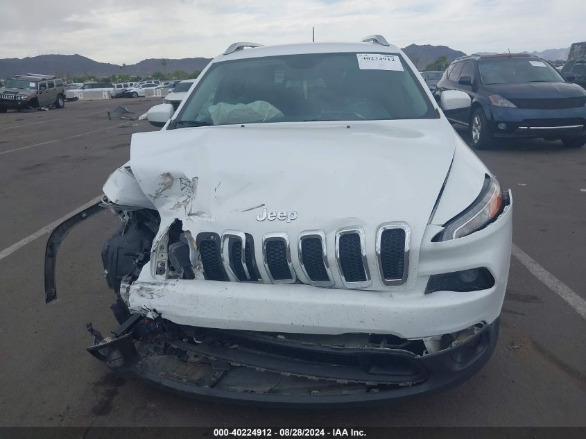 2018 Jeep Cherokee Latitude Plus Fwd VIN: 1C4PJLLB2JD611412 Lot: 40224912