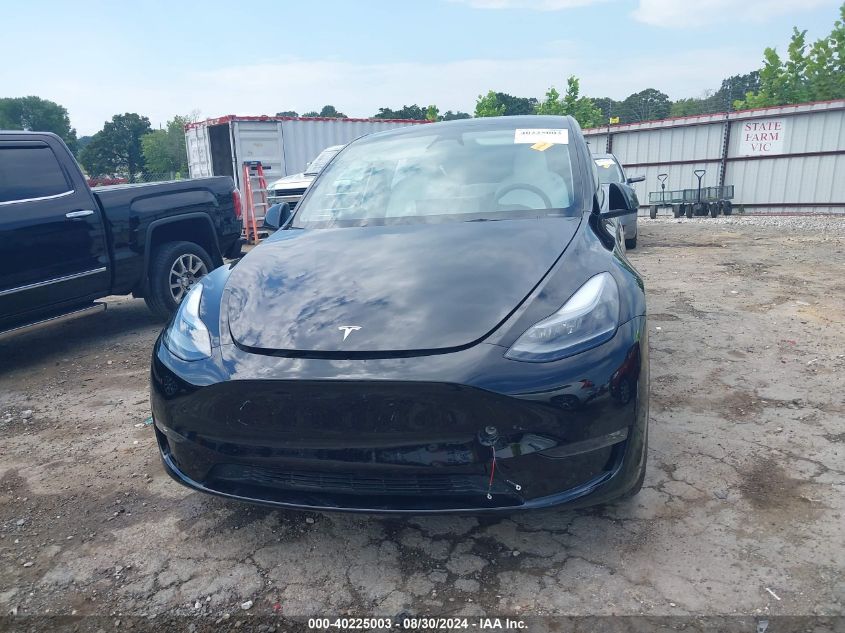 2023 Tesla Model Y Awd/Long Range Dual Motor All-Wheel Drive VIN: 7SAYGAEE2PF902575 Lot: 40225003