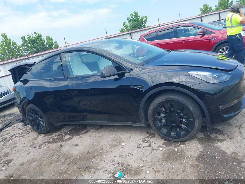 2023 Tesla Model Y Awd/Long Range Dual Motor All-Wheel Drive VIN: 7SAYGAEE2PF902575 Lot: 40225003