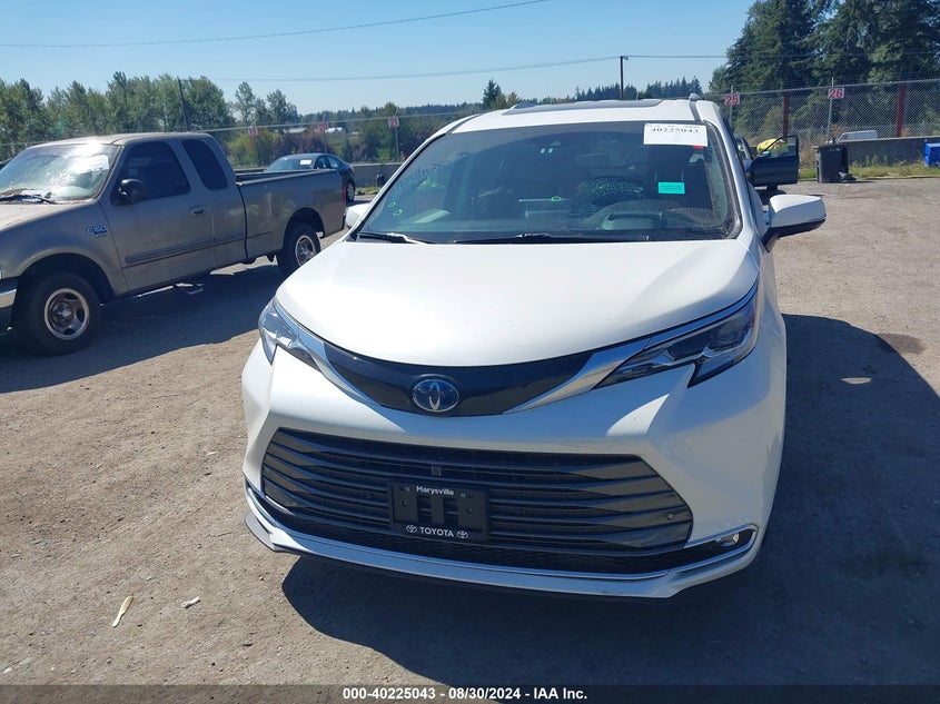 2021 Toyota Sienna Platinum VIN: 5TDESKFCXMS027643 Lot: 40225043