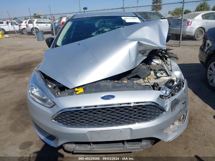 2016 Ford Focus S VIN: 1FADP3E20GL380495 Lot: 40225088