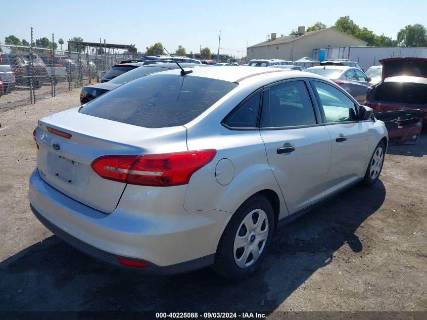 2016 Ford Focus S VIN: 1FADP3E20GL380495 Lot: 40225088