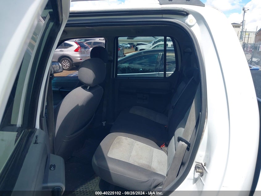 1FMZU67K14UB72795 2004 Ford Explorer Sport Trac Adrenalin/Xls/Xlt