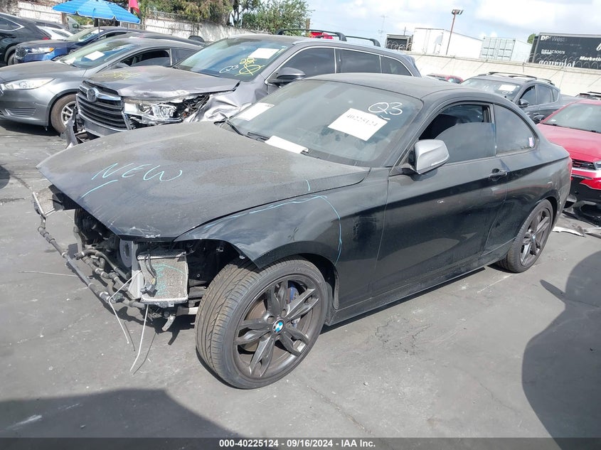 VIN WBA2G1C3XHV665449 2017 BMW M240I