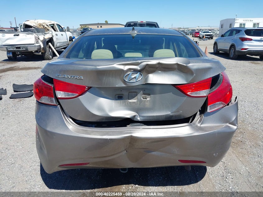 5NPDH4AE9DH270056 2013 Hyundai Elantra Gls