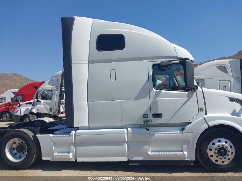 2017 Volvo Vnl VIN: 4V4NC9EH9HN992030 Lot: 40225843