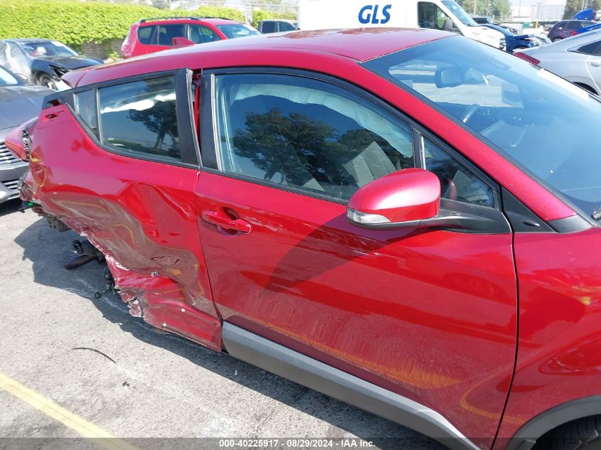 VIN NMTKHMBX4JR011132 2018 TOYOTA C-HR XLE PREMIUM