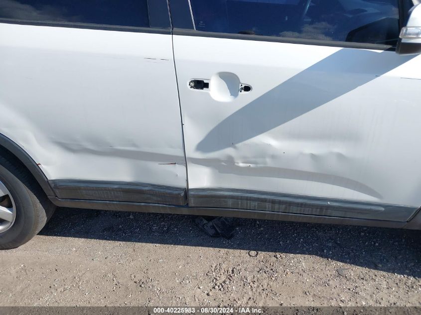 5XYKT3A6XCG259968 2012 Kia Sorento Lx