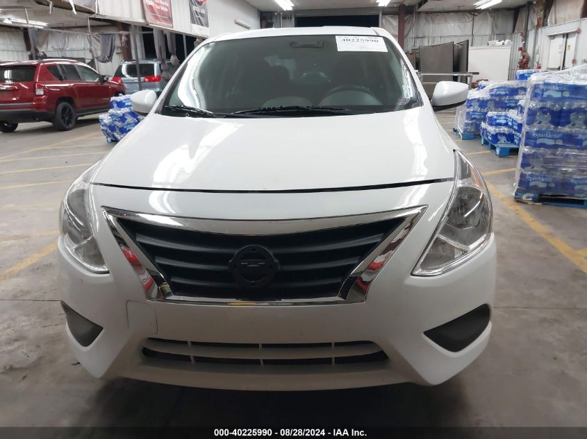 2019 Nissan Versa 1.6 S VIN: 3N1CN7AP5KL821641 Lot: 40225990