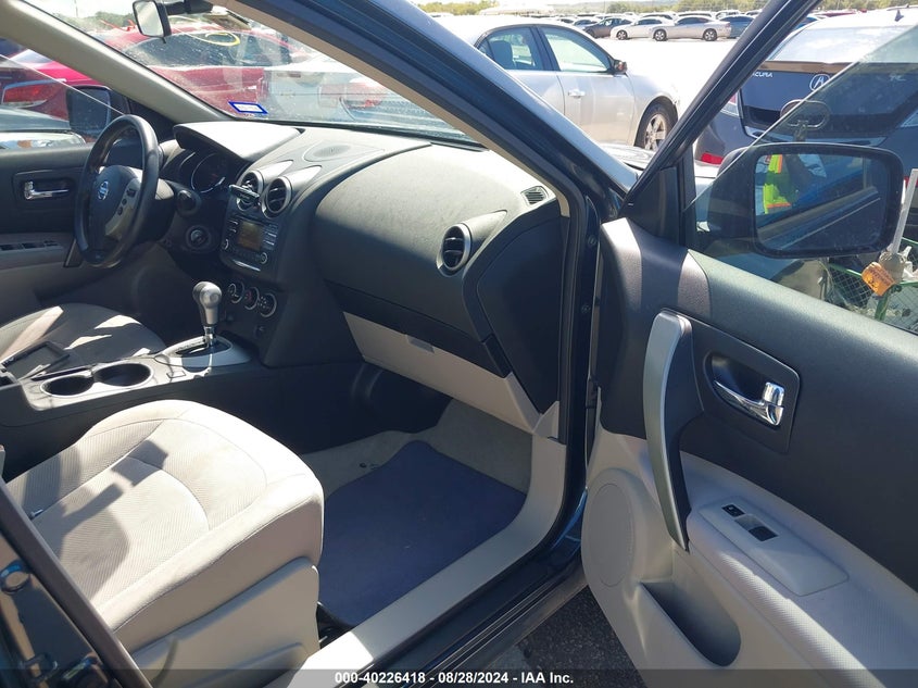 2014 NISSAN ROGUE SELECT S - JN8AS5MT8EW101599