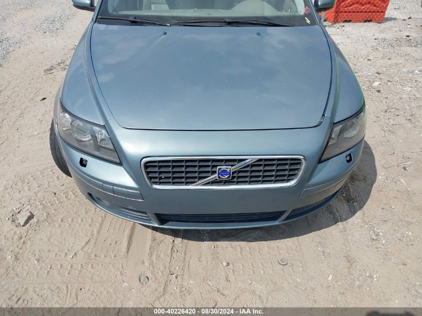 2004 Volvo S40 T5 VIN: YV1MS682042025229 Lot: 40226420