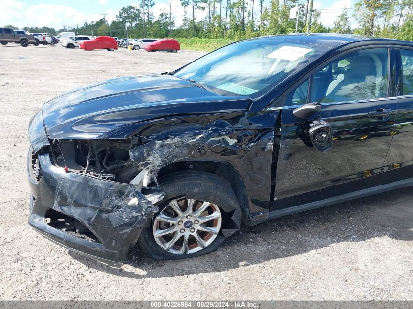 2016 Ford Fusion S VIN: 3FA6P0G76GR367770 Lot: 40226984