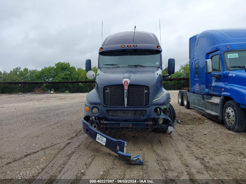 2010 Kenworth Construction T2000 VIN: 1XKTD49X7AJ269914 Lot: 40227087