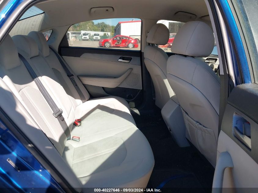 2019 HYUNDAI SONATA SE - 5NPE24AF1KH801794