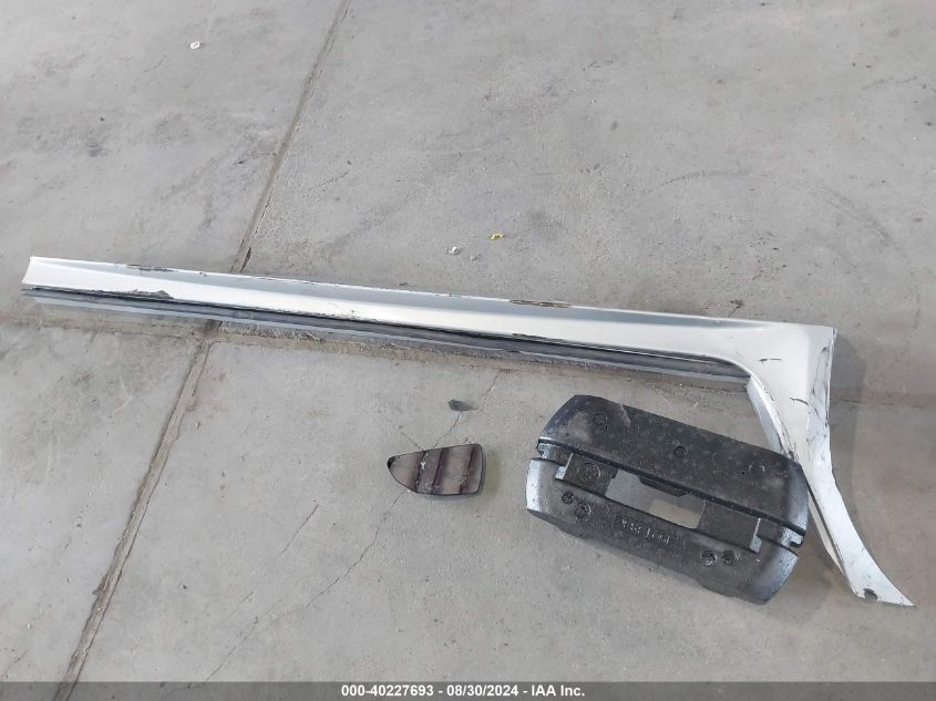 2G1WB5E33D1162213 2013 Chevrolet Impala Lt