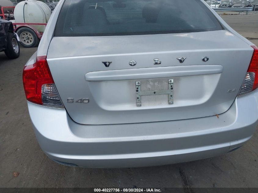 2009 Volvo S40 2.4I VIN: YV1MS382392458209 Lot: 40227756