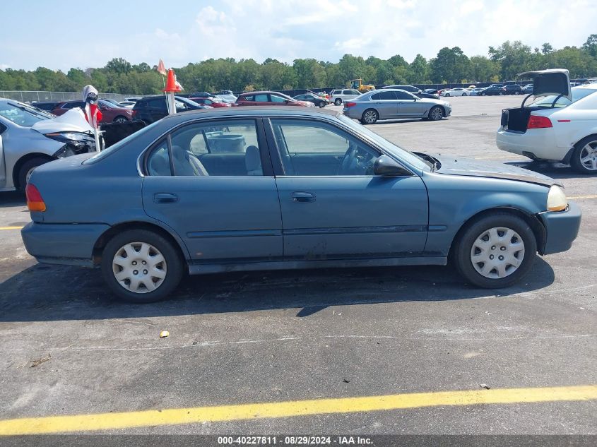 1998 Honda Civic Lx VIN: 2HGEJ6572WH535560 Lot: 40227811