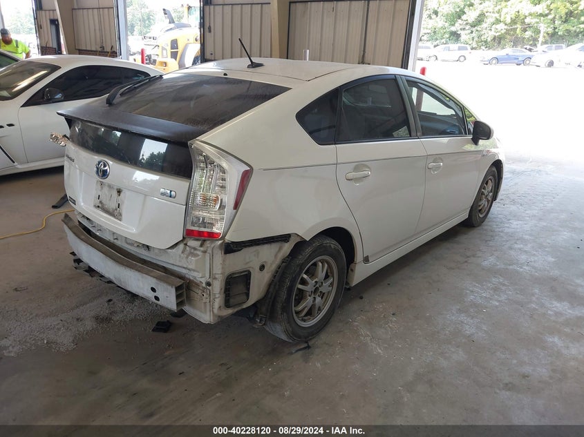 2010 TOYOTA PRIUS VIN: JTDKN3DU2A5188677