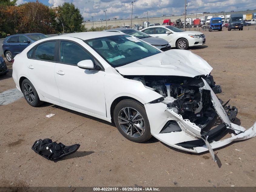 3KPF24AD8RE745970 2024 KIA FORTE - Image 1