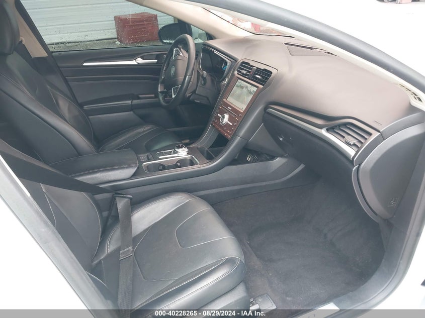 VIN 3FA6P0D92LR153181 2020 FORD FUSION TITANIUM