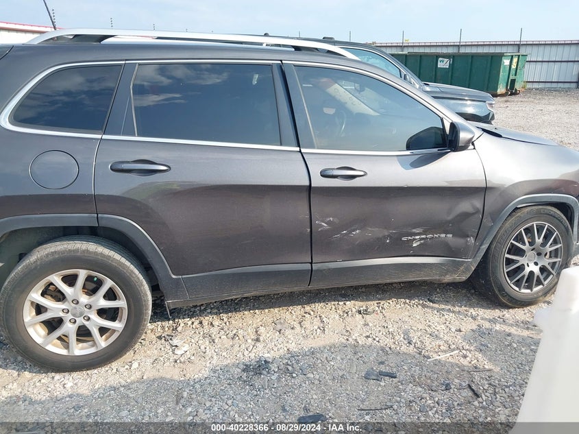 VIN 1C4PJLCB0HD232919 2017 JEEP CHEROKEE LATITUDE FWD
