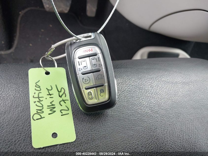 2022 Chrysler Pacifica Touring L VIN: 2C4RC1BG6NR162341 Lot: 40228443