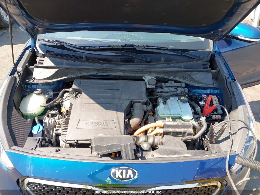 VIN KNDCE3LC0J5126854 2018 KIA NIRO EX