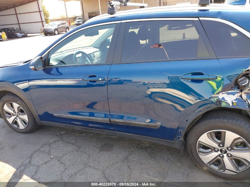 VIN KNDCE3LC0J5126854 2018 KIA NIRO EX